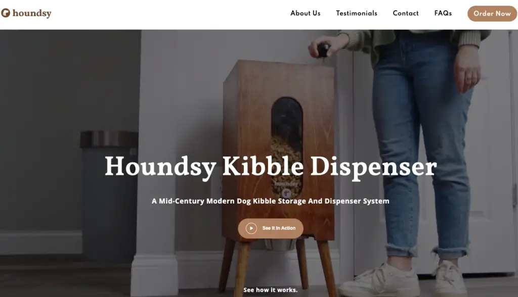 Home page of Houndsy an example of a one product store